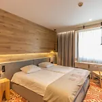 Premium Hotel 3*