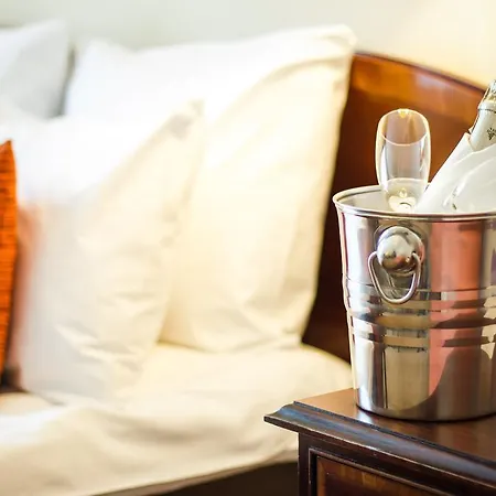 Premium Otel